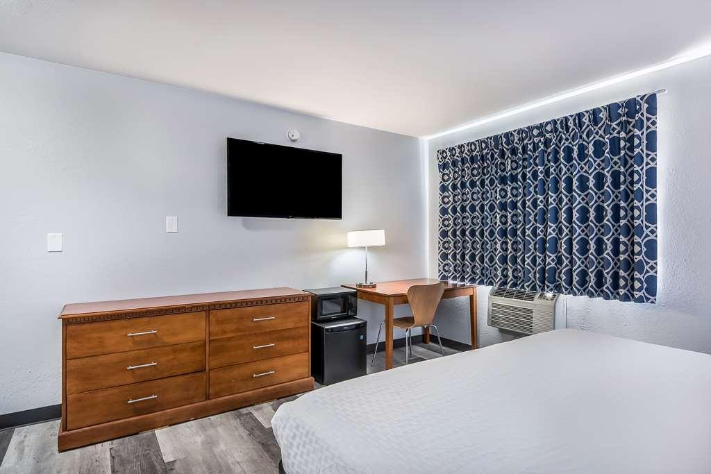 Americas Best Value Inn East Peoria Szoba fotó