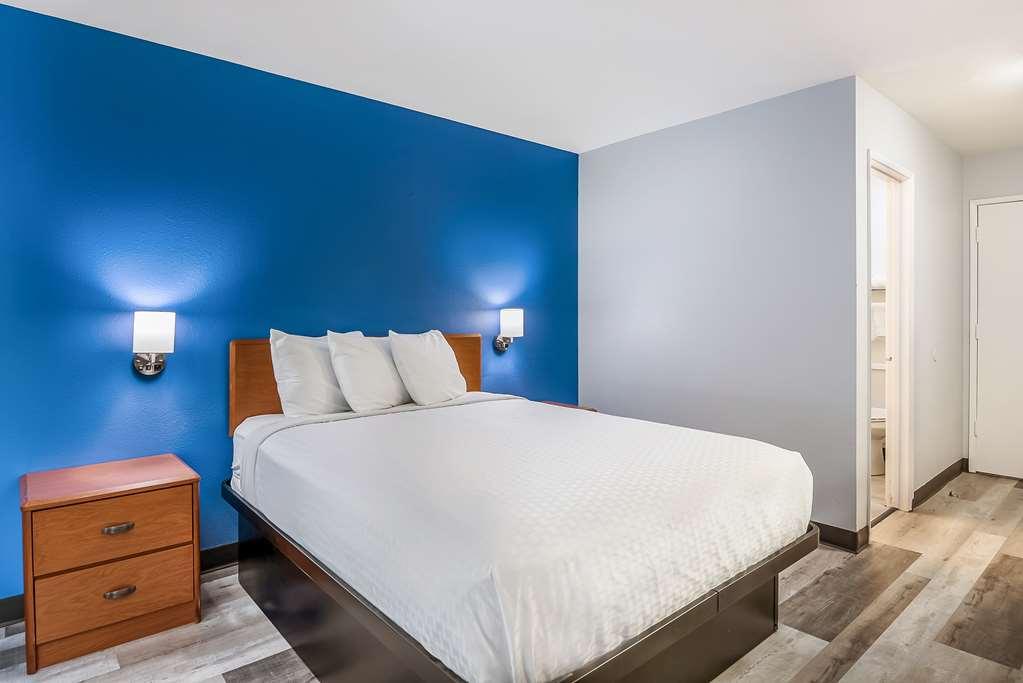Americas Best Value Inn East Peoria Szoba fotó