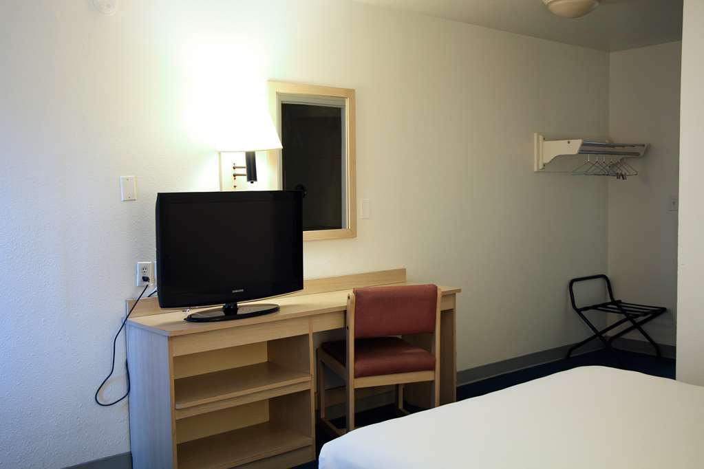 Americas Best Value Inn East Peoria Szoba fotó